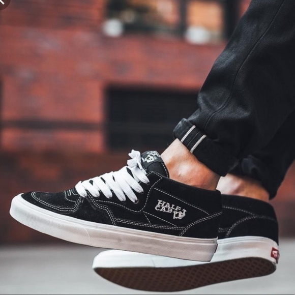 NWT VANS HALF CAB Black Men’s sneakers AUTHENTIC - Picture 5 of 8